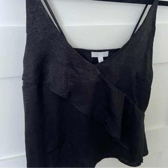 Abound Black Tank Top - Picture 4 of 13